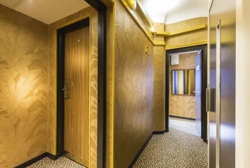 Crystal Hotel Paris – Details