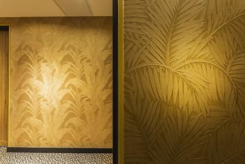 Crystal Hotel Paris – Details